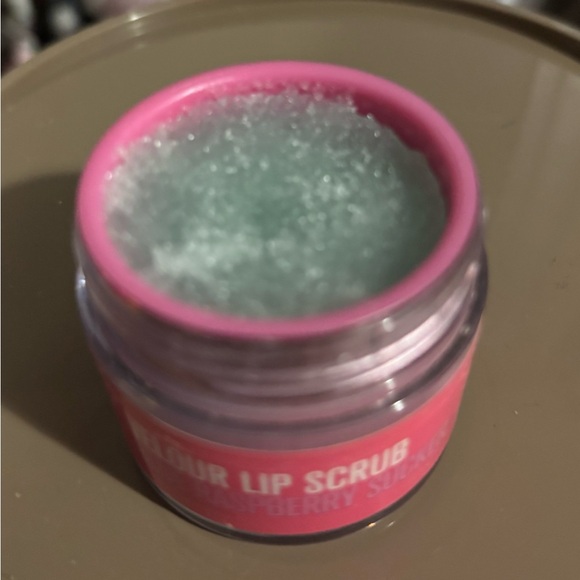 Velour Lip Scrub - Pink Raspberry - Picture 2 of 2